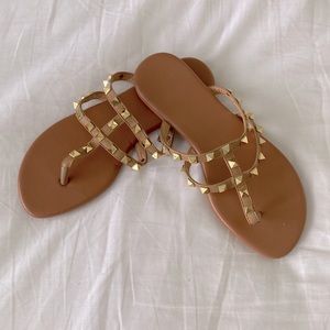 Womens Tan Studded Sandals- size 7